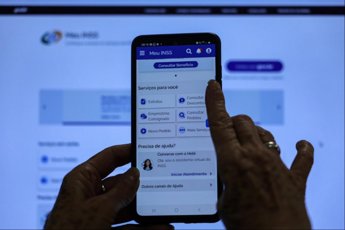 A consulta de descontos ados pode ser realizada no site ou app do Meu INSS
